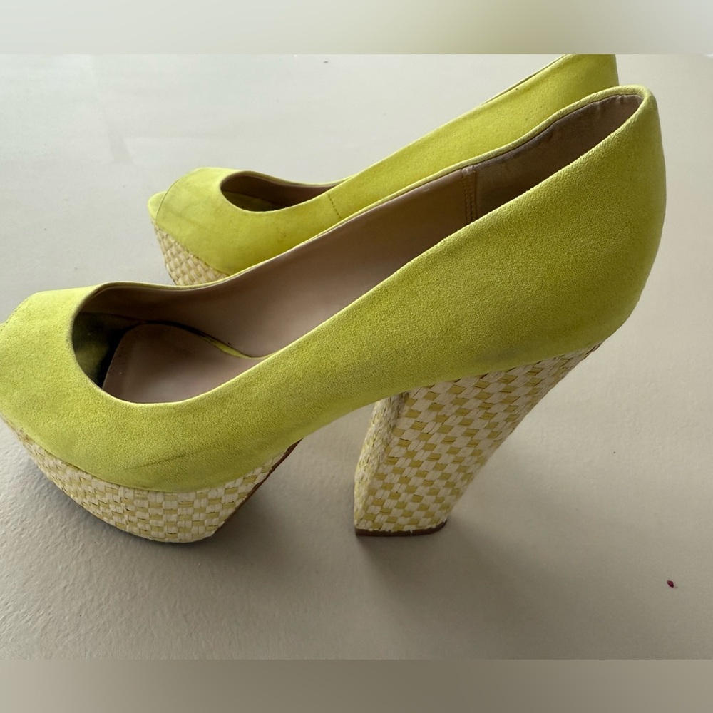 🛍️BEAUTIFUL ZARA HEELS SUPER COMFY WORN 3 TIMES